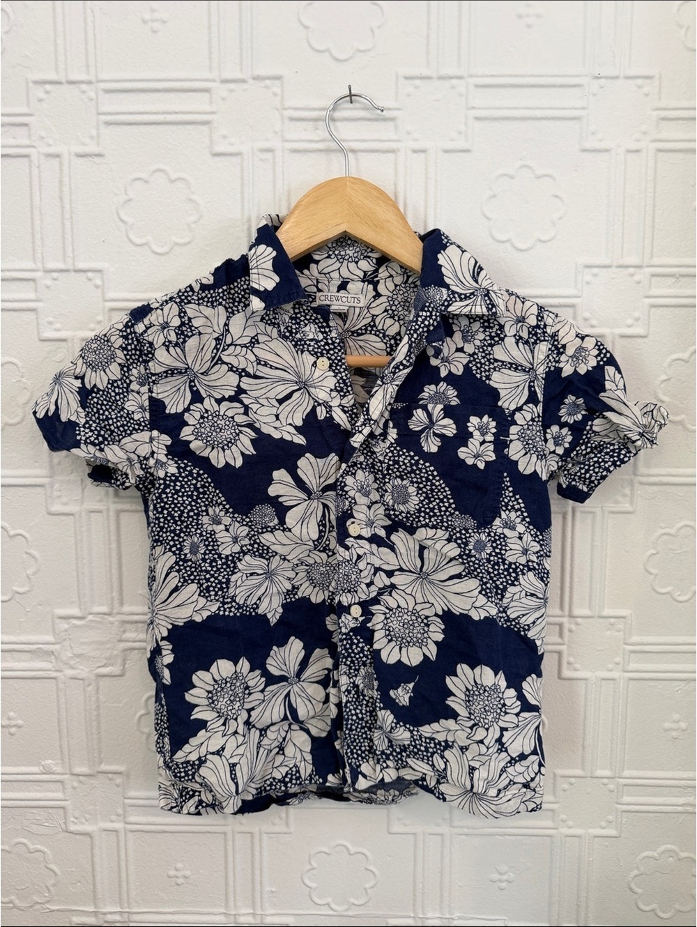 Crewcuts J.Crew Boys Navy White Floral Short Sleeve Button Up Shirt